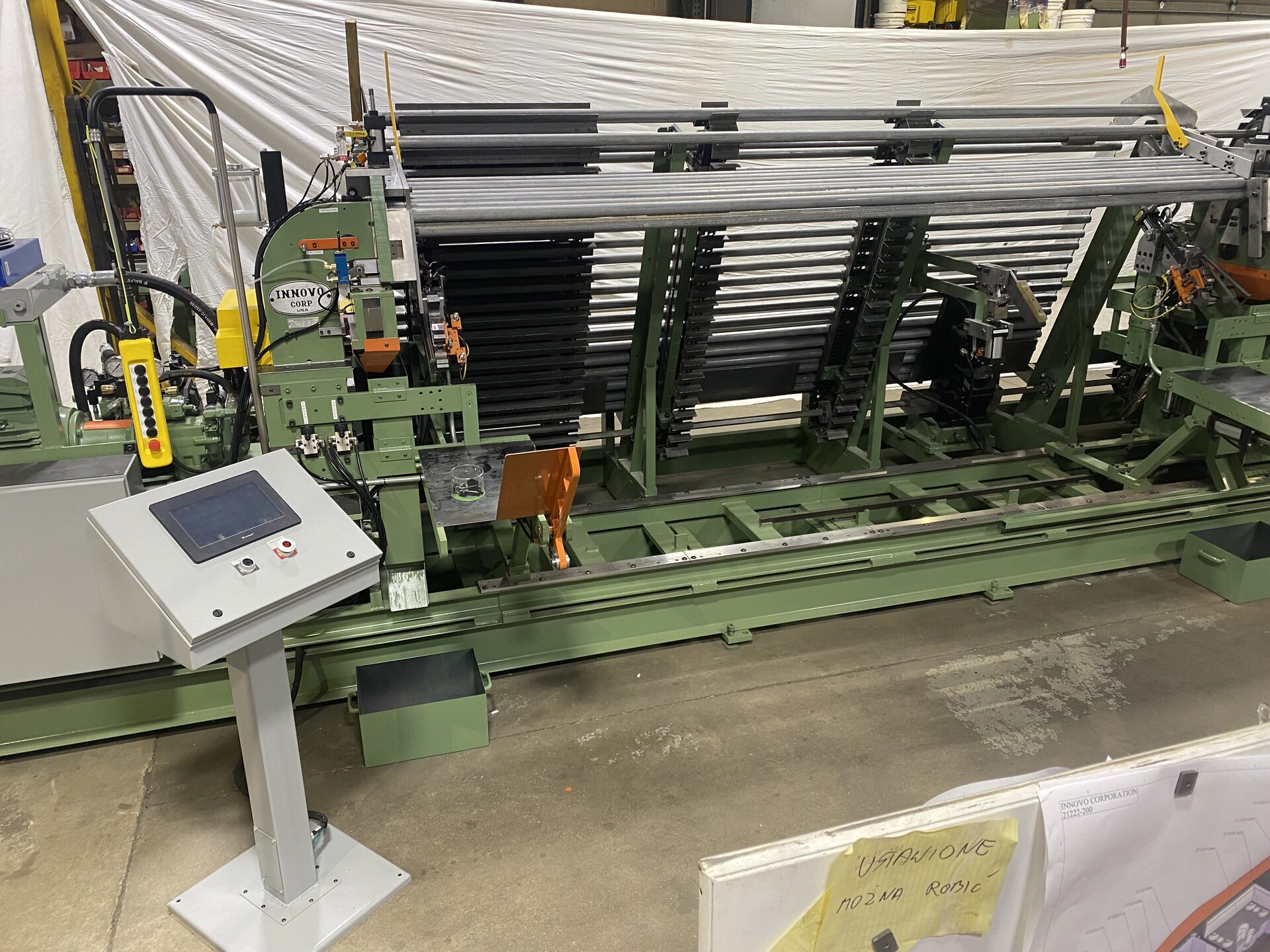 Innovo H237DN2-D dual-tube hopper-fed hydraulic notching machine — 2,200 to 2,400 parts per hour