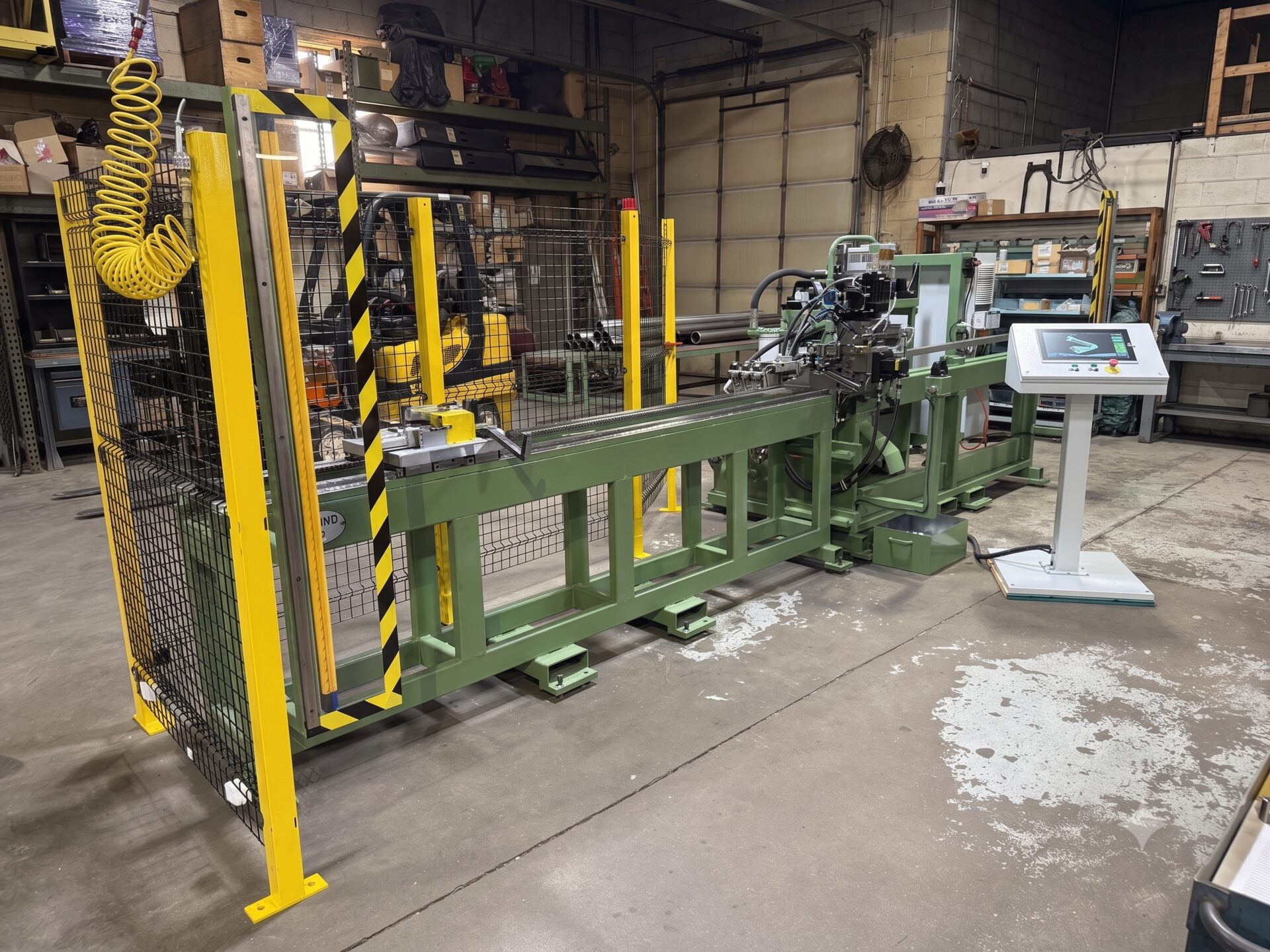 Innovo SPP200 Servo-Positioned Fence Post Machine — aluminum fence post piercing system